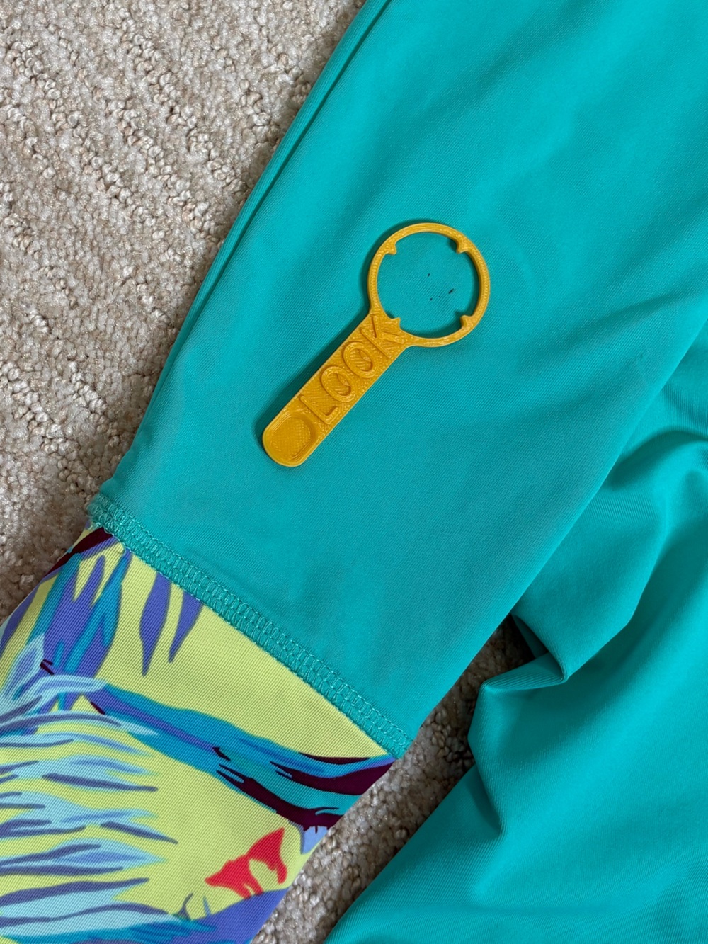 Title nine Tropical Print Trim Long Sleeve Top Womens Size M Teal Zipper Pocket - Picture 7 of 9